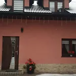 Feriegård Podhale U Mikolajki-blisko Term Chocholowskich Dlugopole
