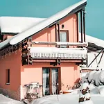 Feriegård Podhale U Mikolajki-blisko Term Chocholowskich Dlugopole