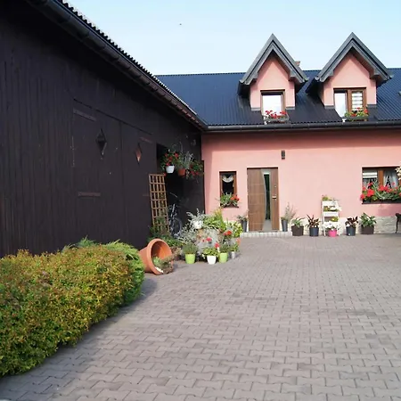 Podhale U Mikolajki-blisko Term Chocholowskich Dlugopole
