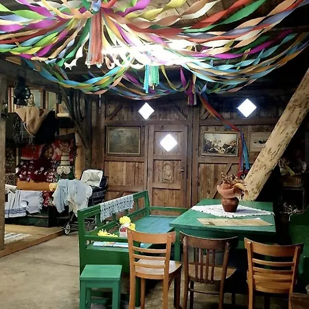 Podhale U Mikolajki-blisko Term Chocholowskich Farm stay *